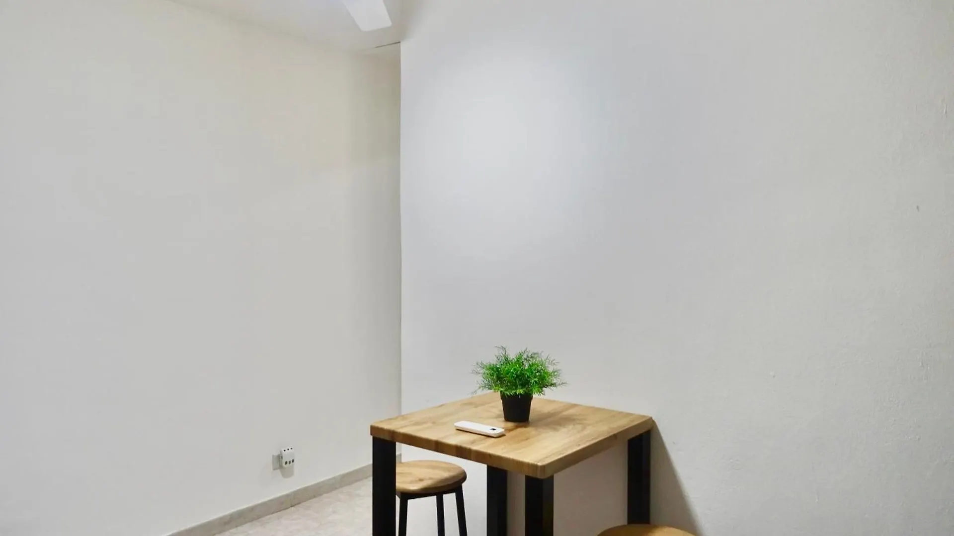 Apartments Station Self Check-In Catania Italy