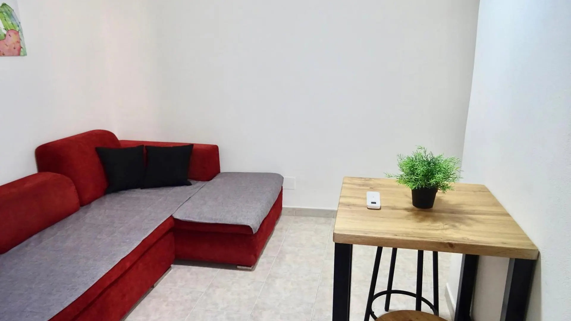 Apartments Station Self Check-In Catania